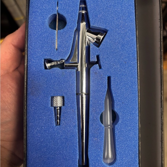 Magic Black Cell Phone Accessory Box - Picture 7 of 8